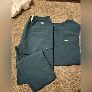 Figs Carribean Blue Catarina One Pocket Scrub Top + Yola Skinny Scrub Pants
